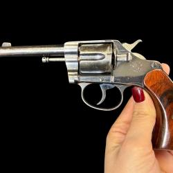 MAGNIFIQUE COLT NEW POLICE cal. 32sw