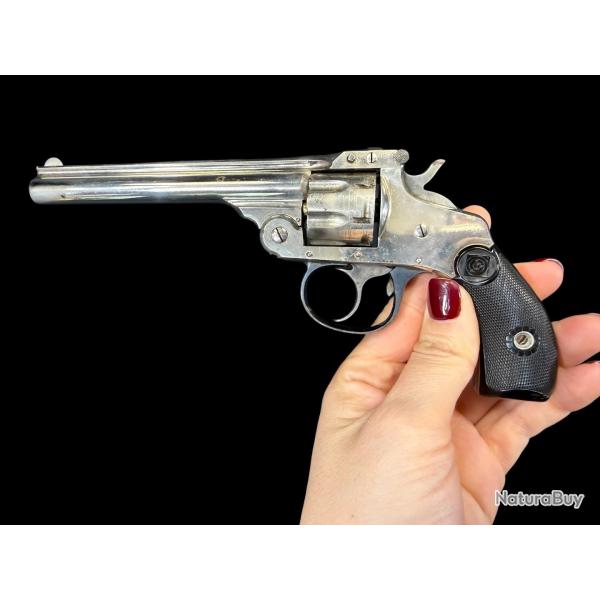 SUPERBE HARRINGTON RICHARDSON mod�le 1er- 3eme variation type 9 cal. 22LR