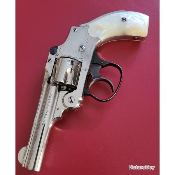 Smith&Wesson 32 short safety hammerless troisi�me mod�le