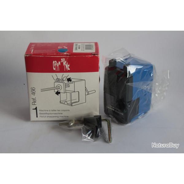 CARAN d'ACHE Taille crayon bleu n�466