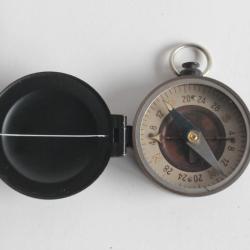 Boussole militaire arm&eacute;e Suisse Plan Neuch&acirc;tel