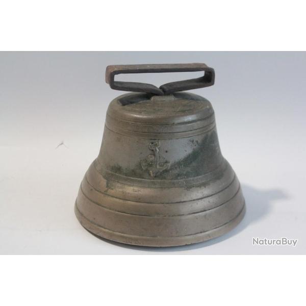 Ancienne cloche de vache bronze Ancre de marine