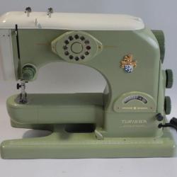 Machine &agrave; coudre vintage Turissa Swissmatic