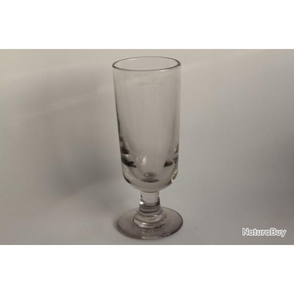 Ancien verre de bistrot grav�