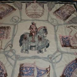 carr&eacute; foulard vintage 100% soie cavalier militaire  87 X 84 cm