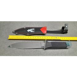 Couteau Scout / Chasse / camping  MAC CUTLERY manche et &eacute;tui noir