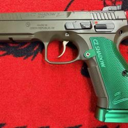 CZ shadow 2 OR CRKT Green 9 mm occasion