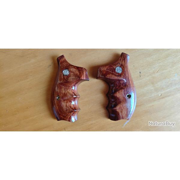 Poign�e Smith et wesson k rb