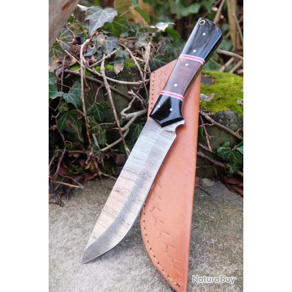 Bowie Couteau de Chasse Lame Damas 256 Couches Manche R�sine & Bois Etui Cuir Fabric Artisanale01