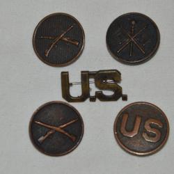4 DISQUES DE COL AMERICAINS &INSIGNE US 1917/1918-AMERICAN COLLAR DICKS 1&deg;WW US.AEF