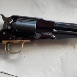 Revolver &agrave; poudre noire 44
