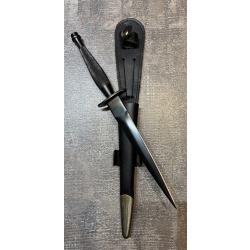 Dague commando Anglais Nowill & Sons Fairbairn Sykes couteau poignard SAS