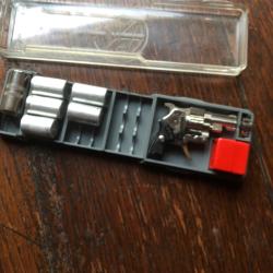 Petit revolver &agrave; broche cal. 2mm cat.D