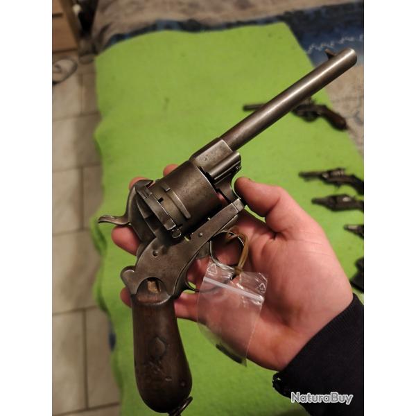 Pistolet lefaucheux pour pi�ce
