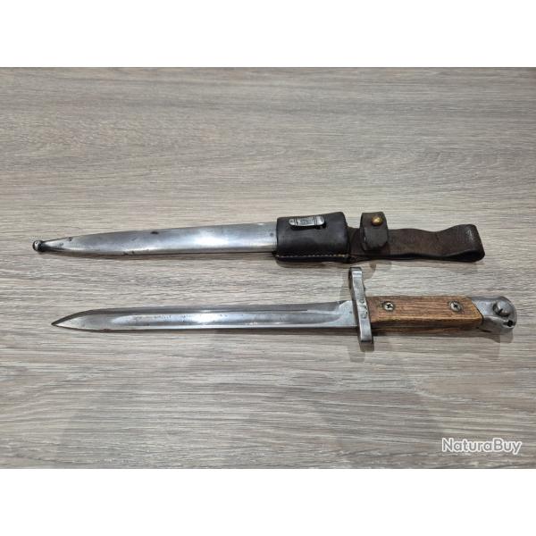 ba�onnette avec porte fourreau