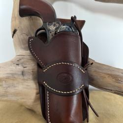 Holster en cuir pour revolvers de type Colt SAA 1873 ou r&eacute;plique 5''1/2. Droitier N&deg;03
