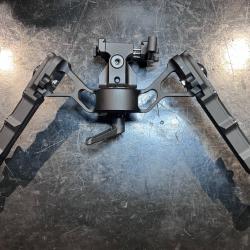 BIPIED ACCU-TAC FC-4 G2 ARCA SPEC QD EXCELLENT ETAT PROCHE DU NEUF