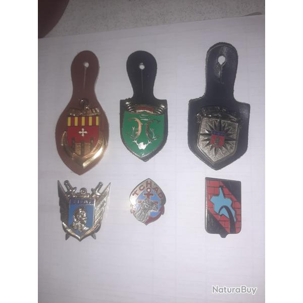 Lot de 6 insignes La Courtine, Tchad, Base A�rienne165, 24i�me RIMa, EIPAF et CDS 4