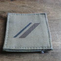 galon de poitrine tissu cousu sur velcro  1&egrave;re classe