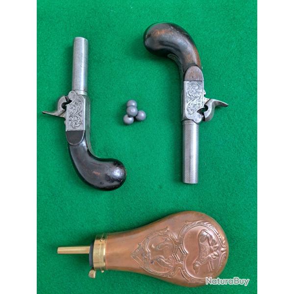 Paire de pistolets � coffre � percussion poudre noire et � balle forc�e calibre 44