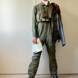 Tenue de vol pilote de l'Arm&eacute;e de l'Air Fran&ccedil;aise des ann&eacute;es 70/80