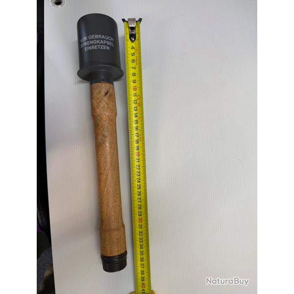 REPLIQUE DE GRENADE M-24 STIELHANDGRANATE  ALLEMAGNE  1915 737076