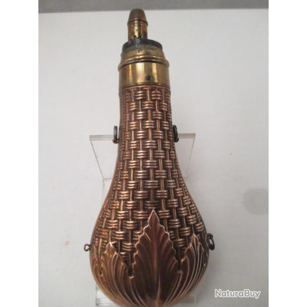 tr�s belle poire  a poudre      parfait �tat