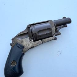 Revolver 8.92