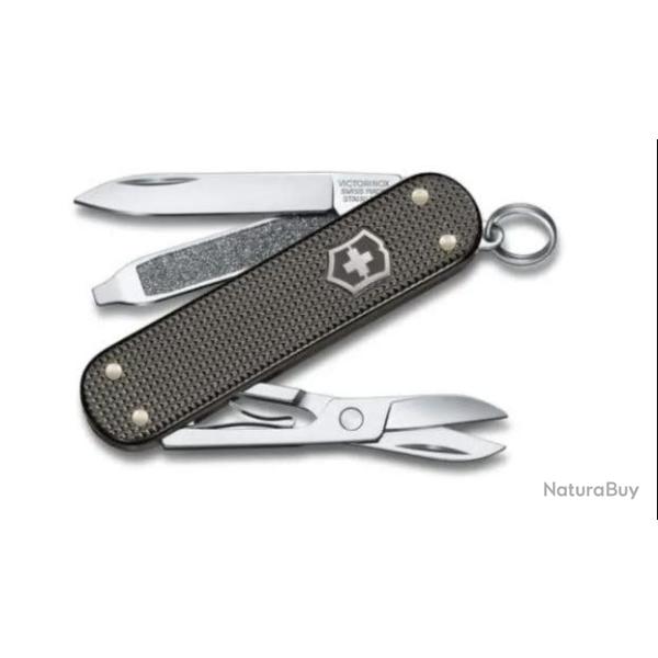 Victorinox 0.6221.L22 Classic SD Alox Edition Limit�e 2022