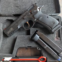 CZ 75 sp-01 shadow 50eme anniversaire