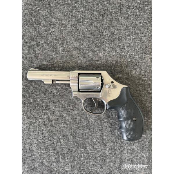 Revolver SMITH & WESSON 64-8 Military & Police + Speedloader