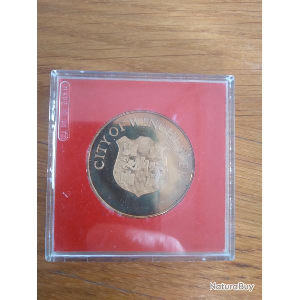 MEDAILLON WINCHESTER