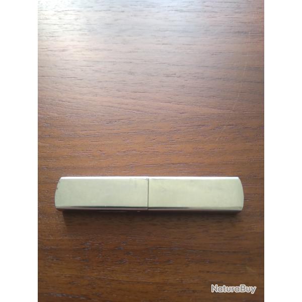 Couteau pliant � syst�me