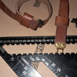 Bretelle cuir avec attaches