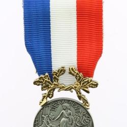 M&eacute;daille Acte de Courage et D&eacute;vouement Argent 1&egrave;re classe