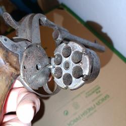 Revolver a broche syst&egrave;me italien