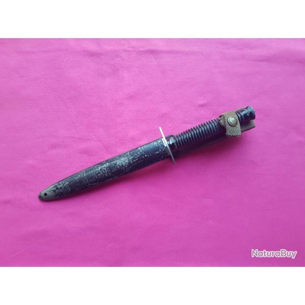 DAGUE " LE COMMANDO "SUPER NOGENT - FOURREAU M�TAL