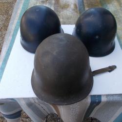 lot de 3 casques militaires en tres bon &eacute;tat