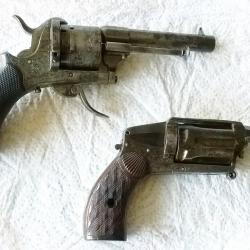 Lot de 2 revolvers pour pi&egrave;ces ou ...