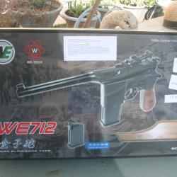 R&eacute;plique M712 gaz Blowback WE 712 calibre 6 m/m
