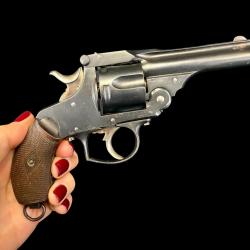 MAGNIFIQUE REVOLVER BELGE cal. 38sw