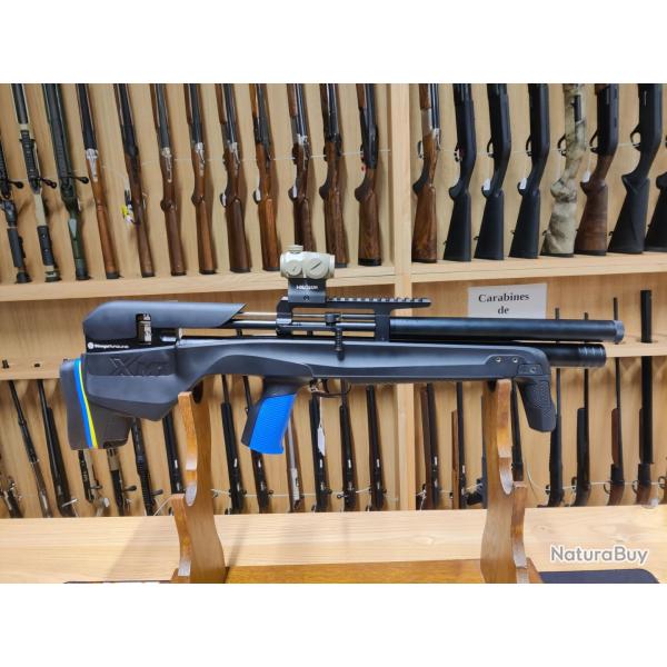 Stoeger XM1 Bullpup 5,5 42 j + Point rouge Hawke