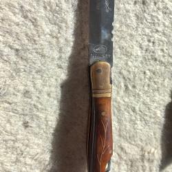 2 couteaux Laguiole &eacute;tui