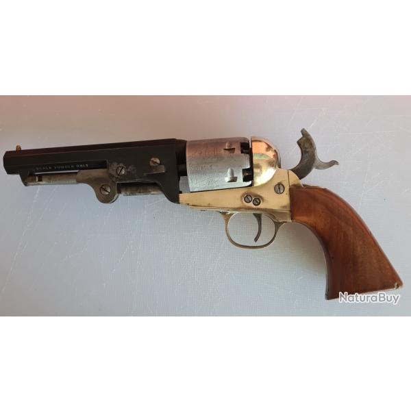 COLT 1851 C.O.M GARDONE NAVY MODEL. Cal. 36 code AC Ann�e 1977 barillet grav�