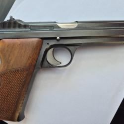 Pistolet SIG(-SAUER) P210-2 en 9mm luger + 2 chargeurs + 2 jeux de plaquette suppl&eacute;mentaire