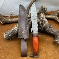 Couteau Bowie lame acier damas 256 couches manche en Bois de rose ref NBC22