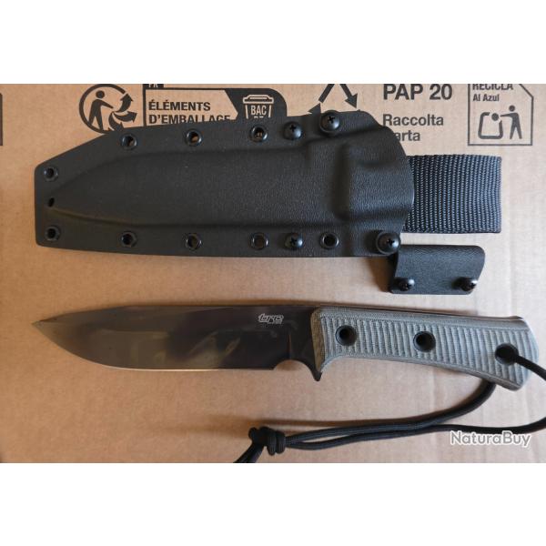 Couteau TRC Knives Apocalypse - Elmax - Finition Apocalyptic - Manche Micarta vert