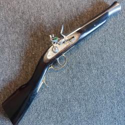 Escopette gros pistolet tromblon &agrave; silex en acier , bois noirci et laiton tout monomatricule