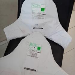 Ench&egrave;re lot de 2 plaques balistiques contre les armes de poings et les lames HAWK 53X38 et 54x36 cm