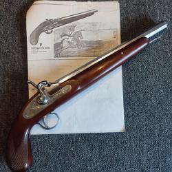Long pistolet de duel &agrave; chargement par la bouche tout monomatricule en acier et bois excellent &eacute;tat